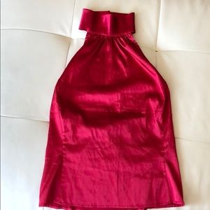 Fitted OPEN BACK halter top